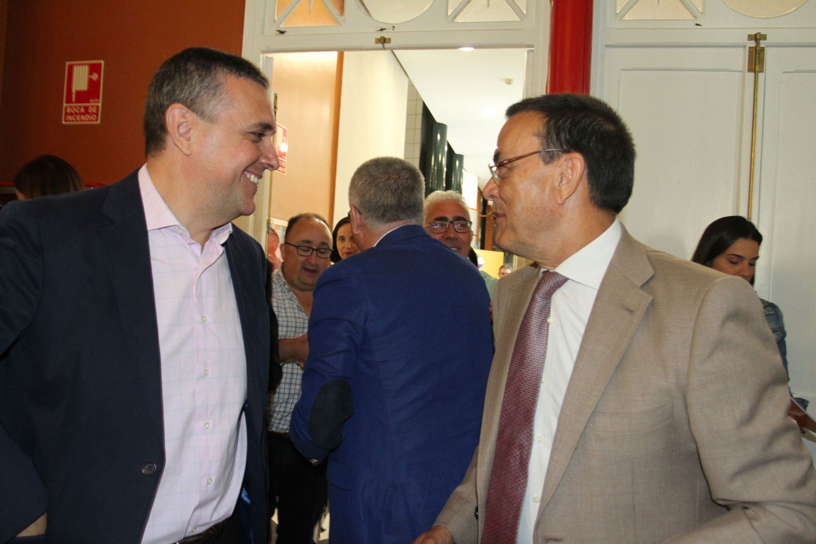 Presentación de la nueva botella de vidrio de Fanta