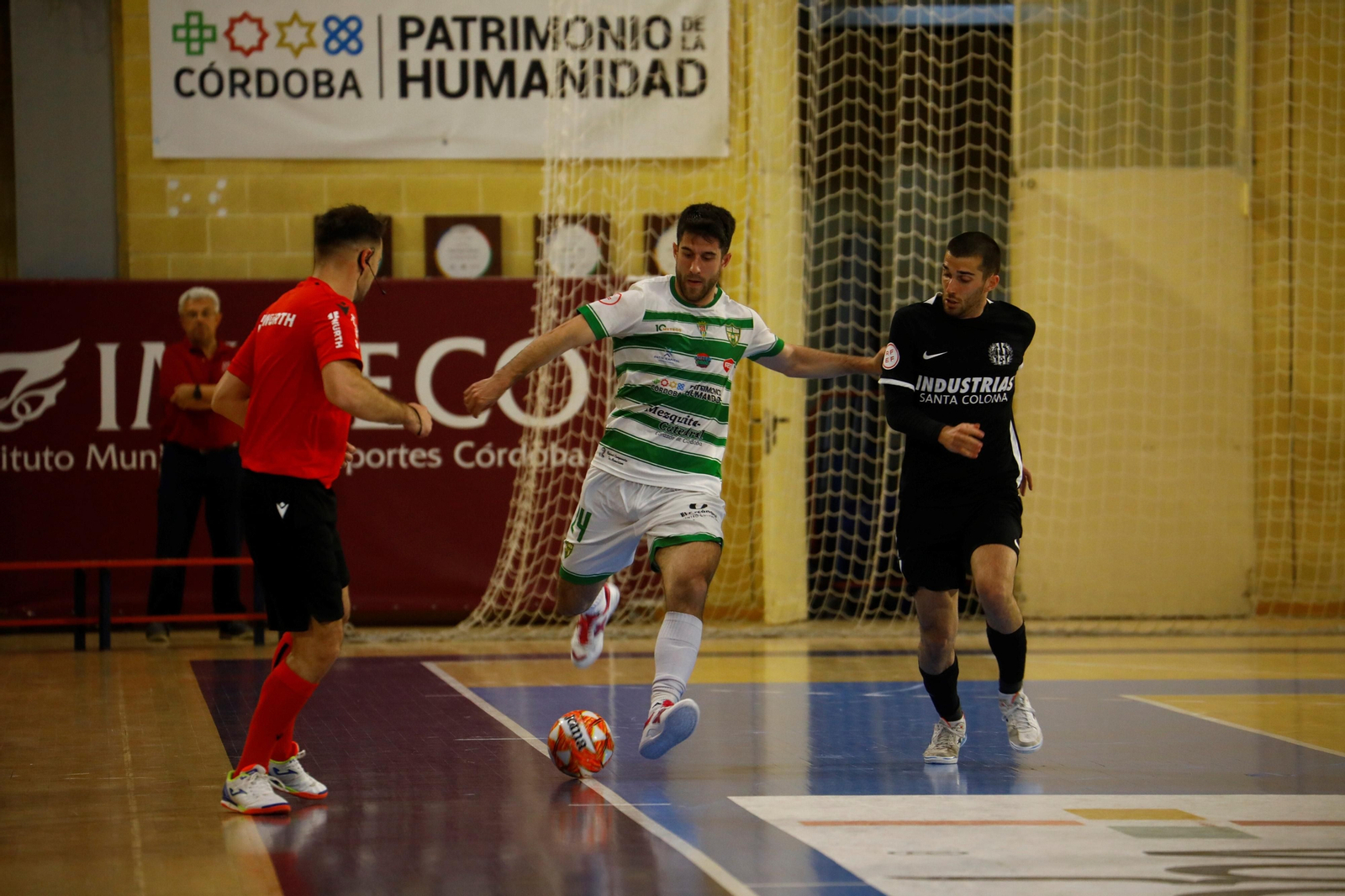 La victoria del Córdoba Futsal a Industrias Santa Coloma, en imágenes
