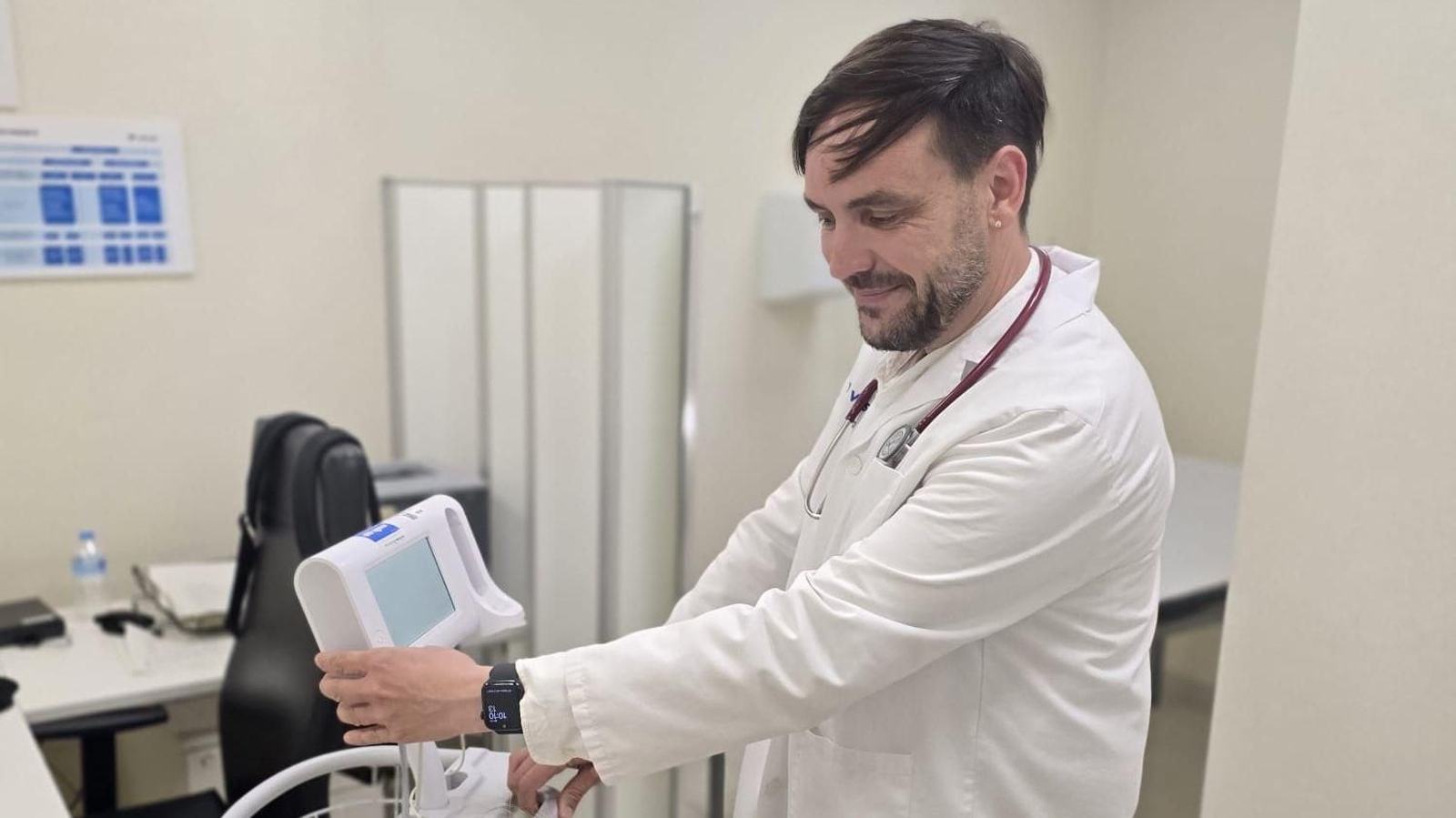 El día 16 se tomará la tensión de forma gratuita en el hall del Hospital por la mañana, de 9:00 a 11:00 horas.