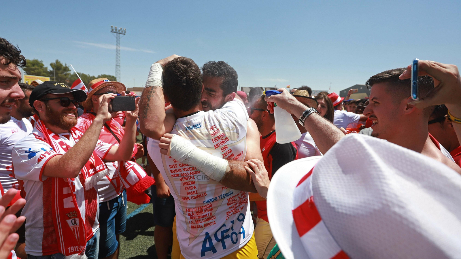 Las mejores fotos de la celebración del ascenso del Algeciras en Socuéllamos