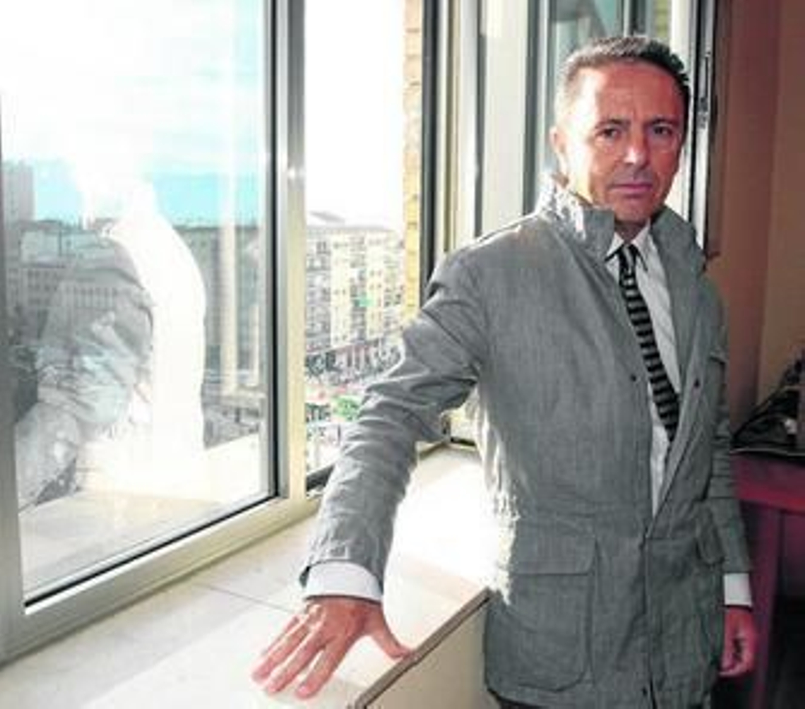 Manuel Bayona, médico de profesión, está en Granada desde el pasado 1 de noviembre.