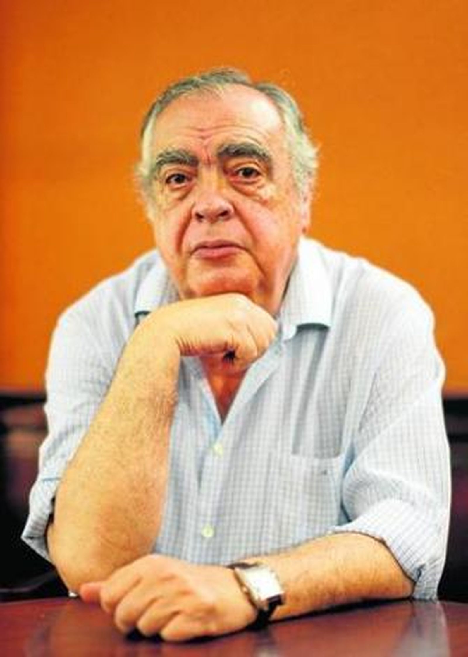 "Benet se presentó al Planeta por una apuesta con sus amigos"