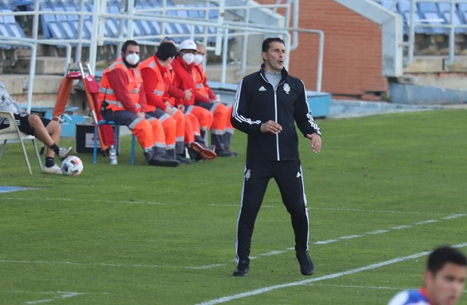 Imágenes del encuentro entre el Recreativo de Huelva y Cadiz B