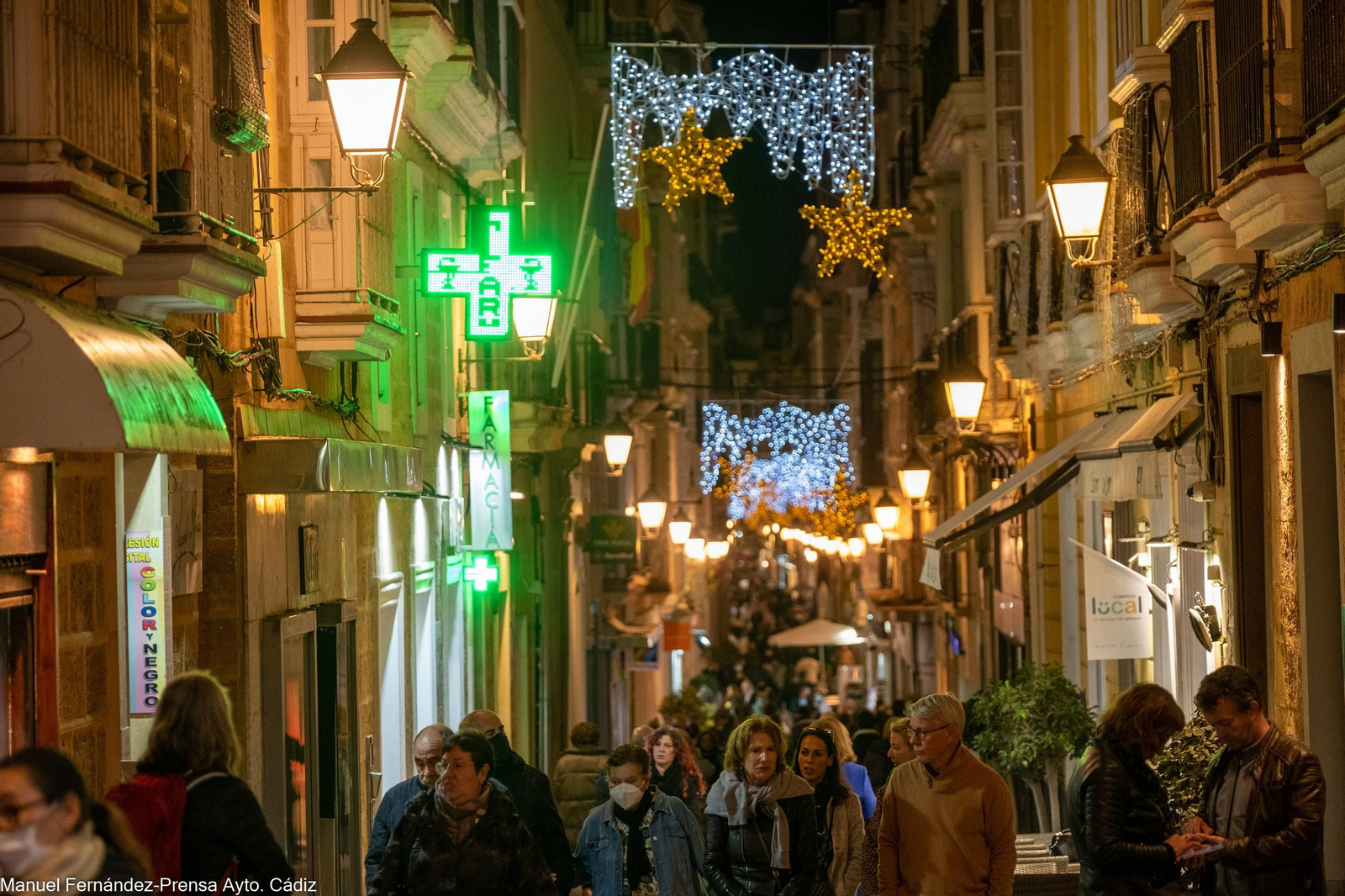 Cádiz se ilumina por Navidad