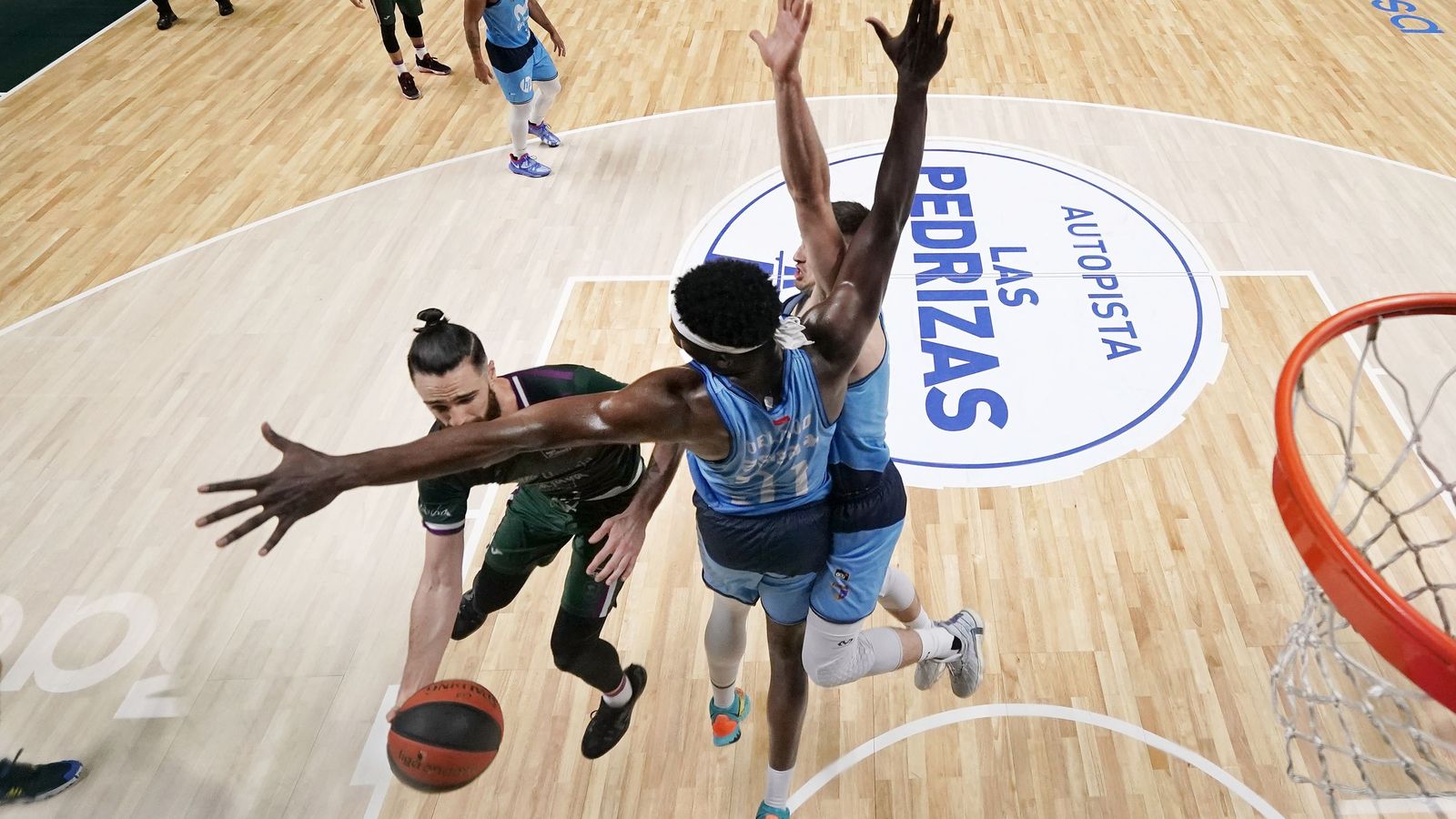 Francis Alonso, en su etapa con el Unicaja.