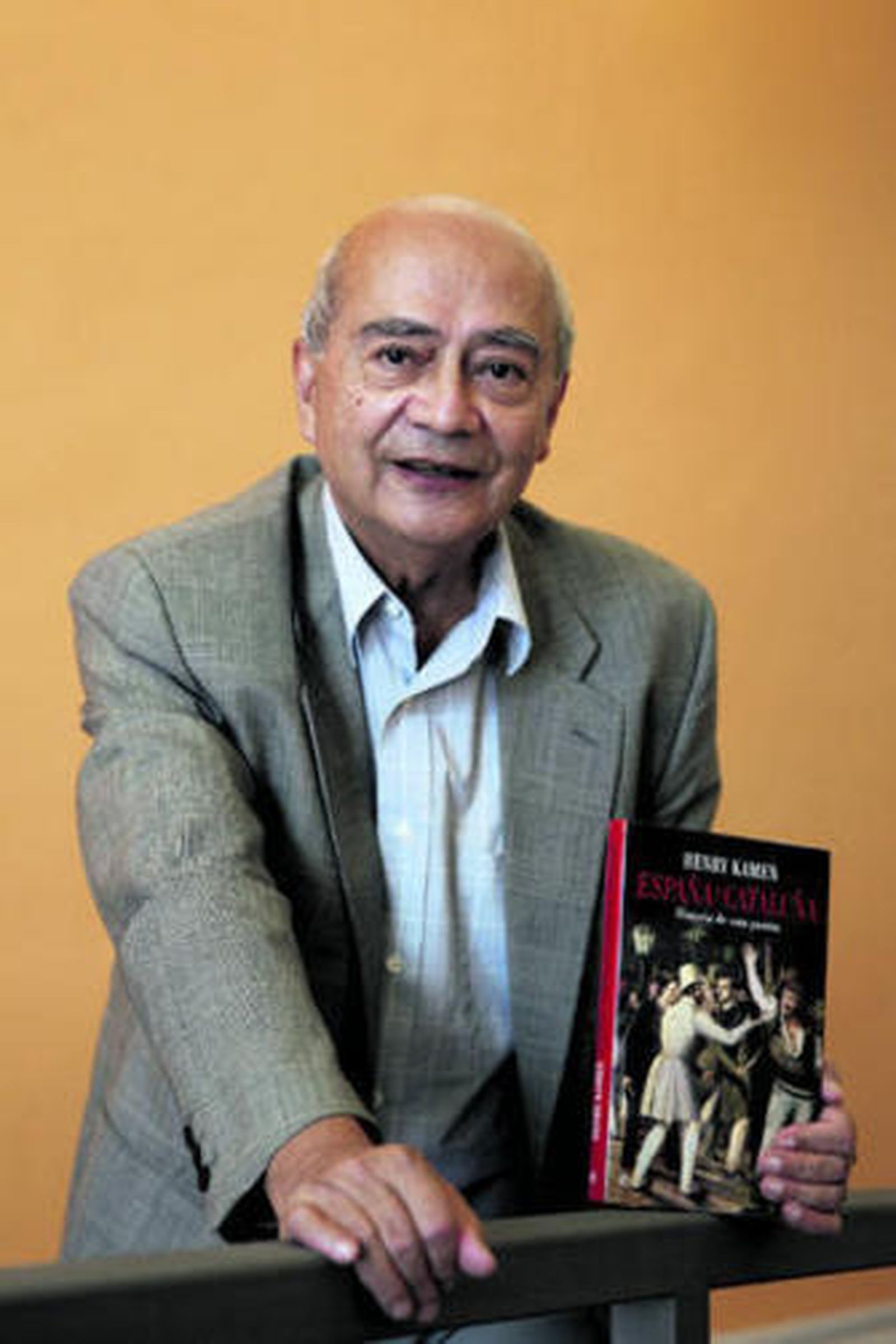 "Felipe II nunca fue a América porque no había aviones"