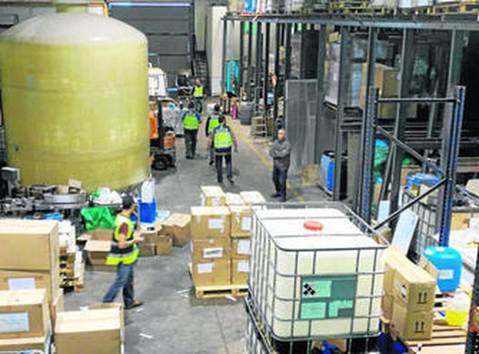 Una de las instalaciones pertenecientes al entramado desmantelado por la Policía.