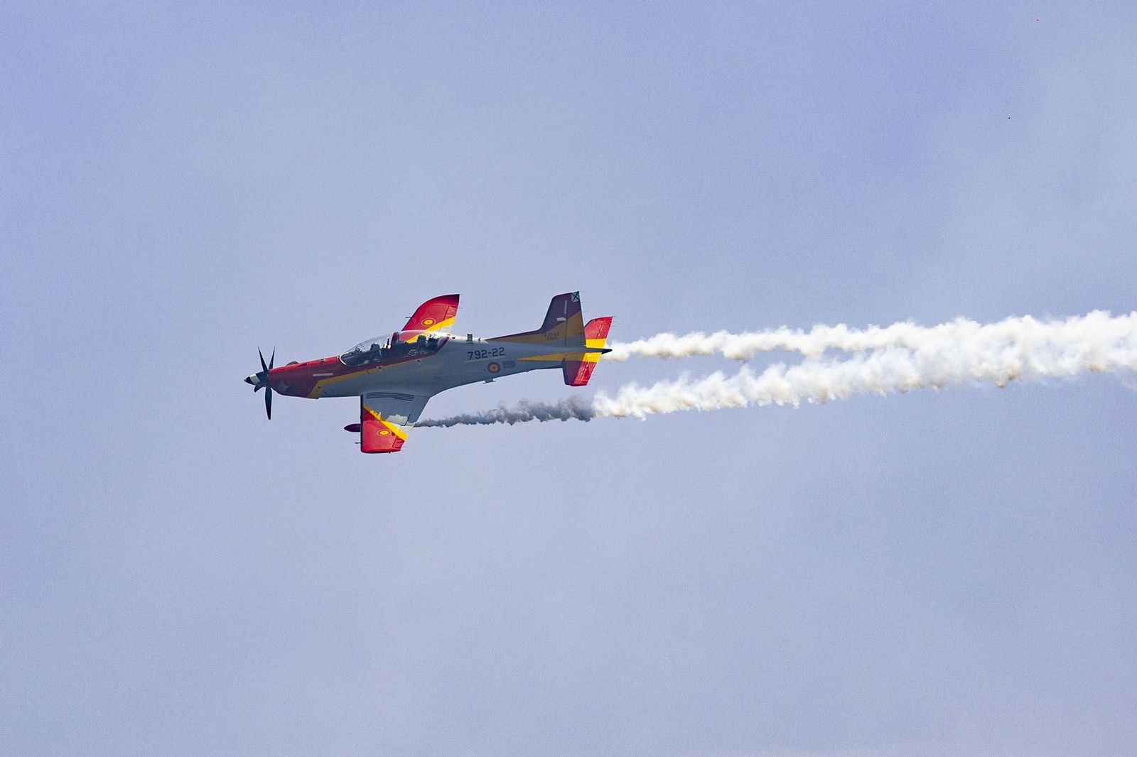 Un Pilatus PC-21 en pleno vuelo.