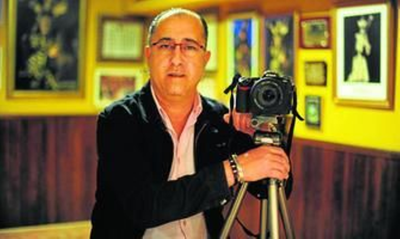 Fernando Rodríguez Benot, presidente de FOCOIS, Fotógrafos Cofrades Isleños.