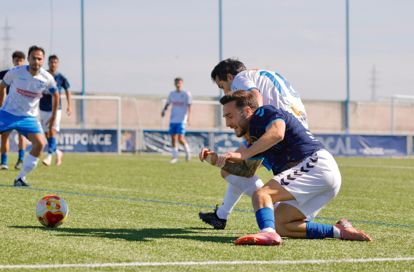 Las fotos del Castilleja-Balona de Tercera Federación (1-1)