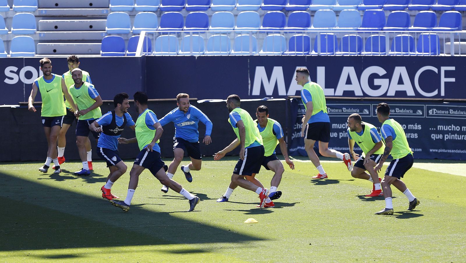 Las fotos del entrenamiento del Málaga CF antes de recibir al Oviedo