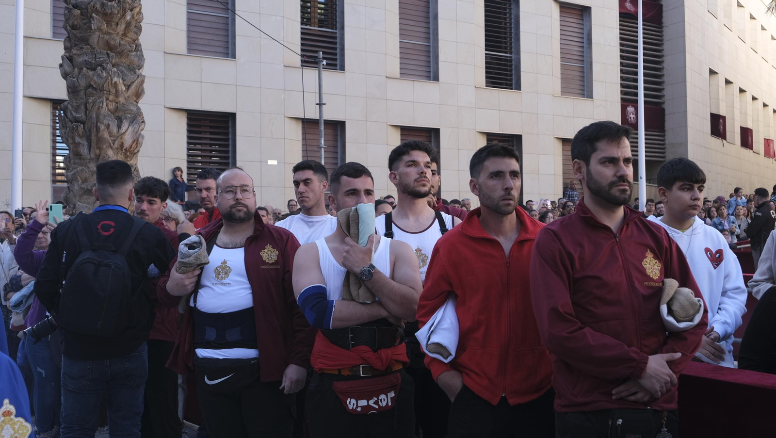 La procesión de Prendimiento en Almería, en imágenes