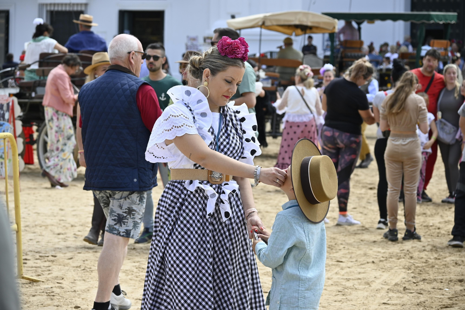 Imágenes del viernes 17 de mayo en EL Rocío