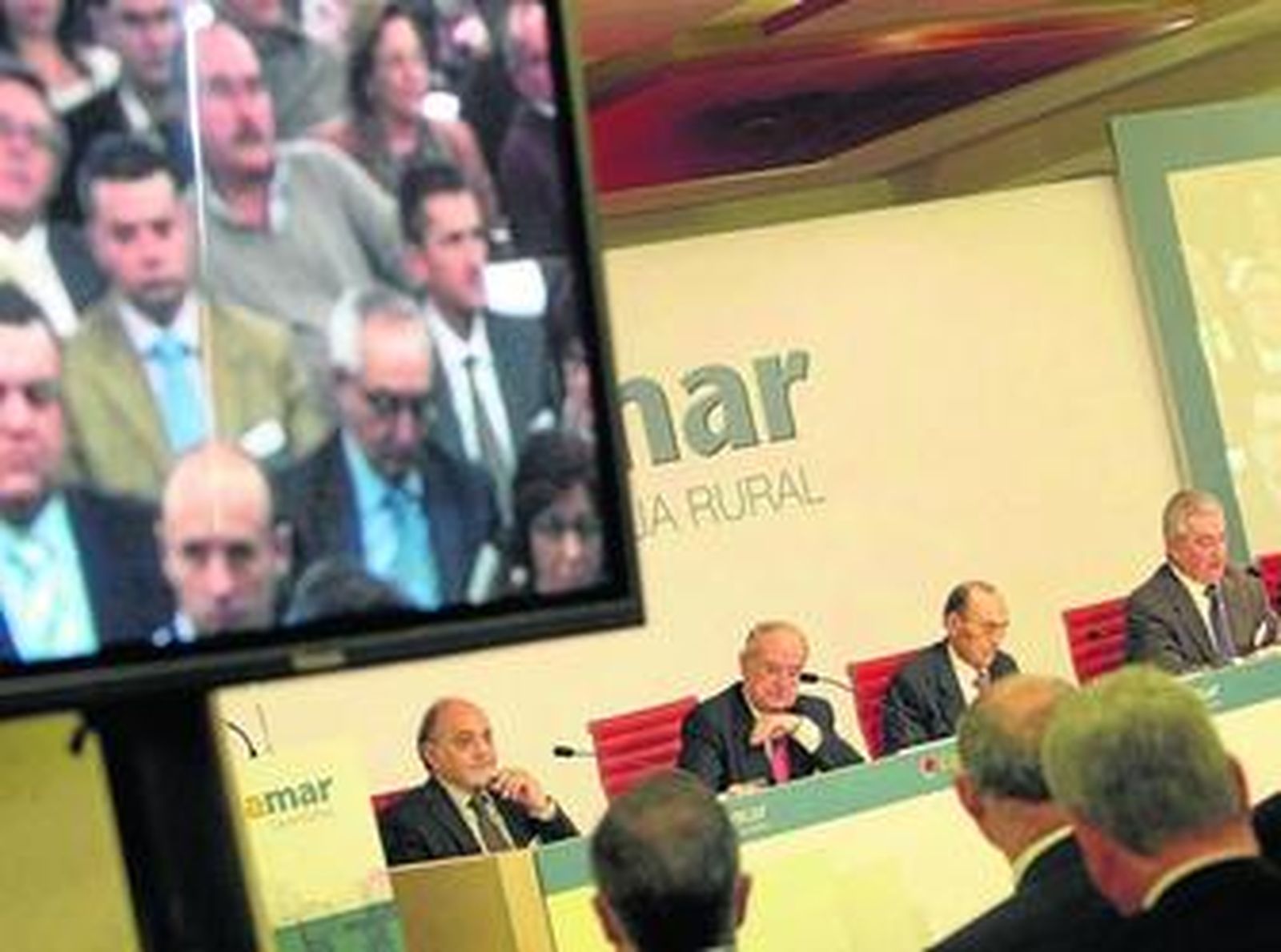 Votaciones celebradas en La Envía Hotel.