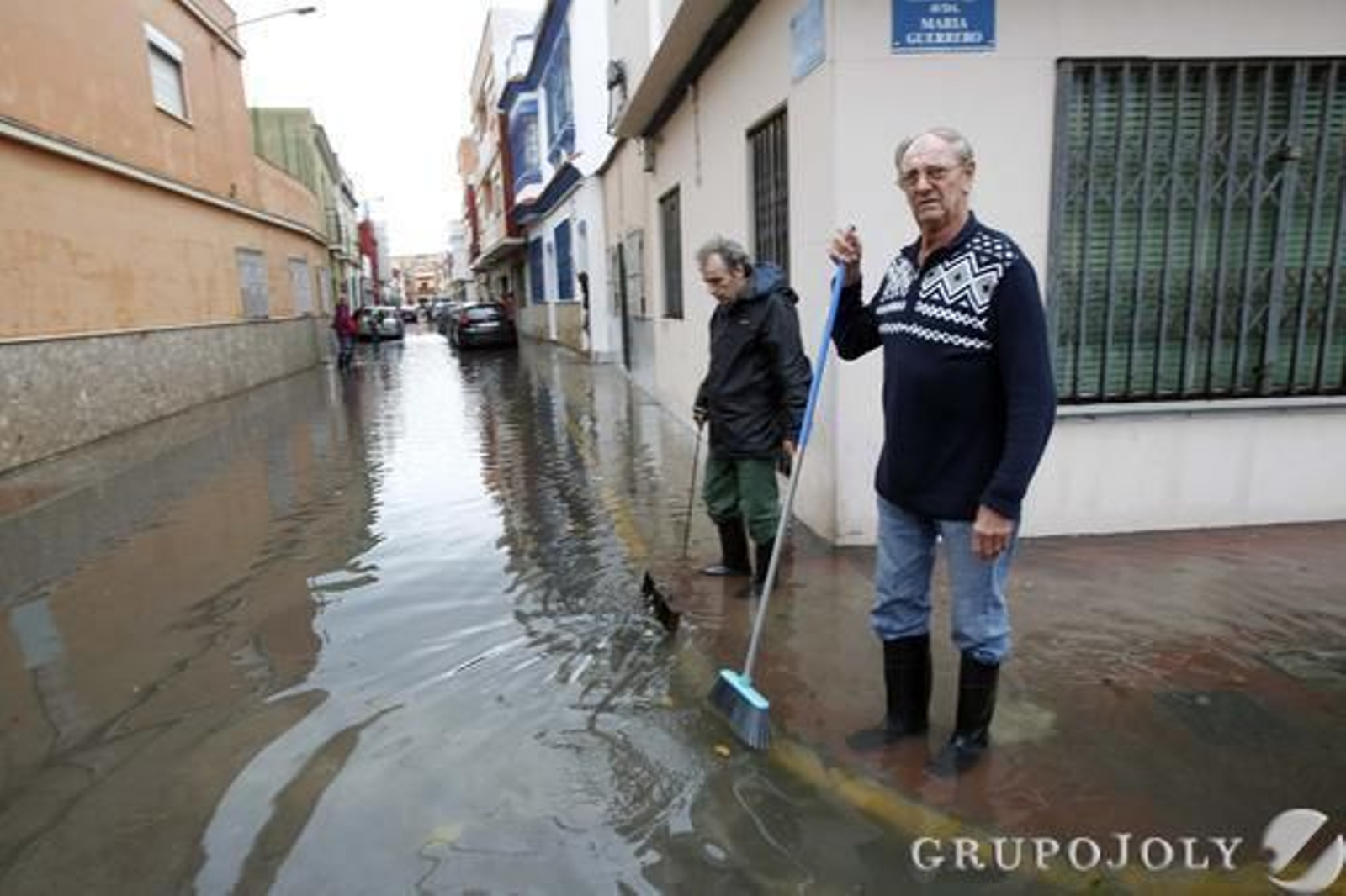 El temporal en La Línea (Cádiz)

Foto: A. Carrasco