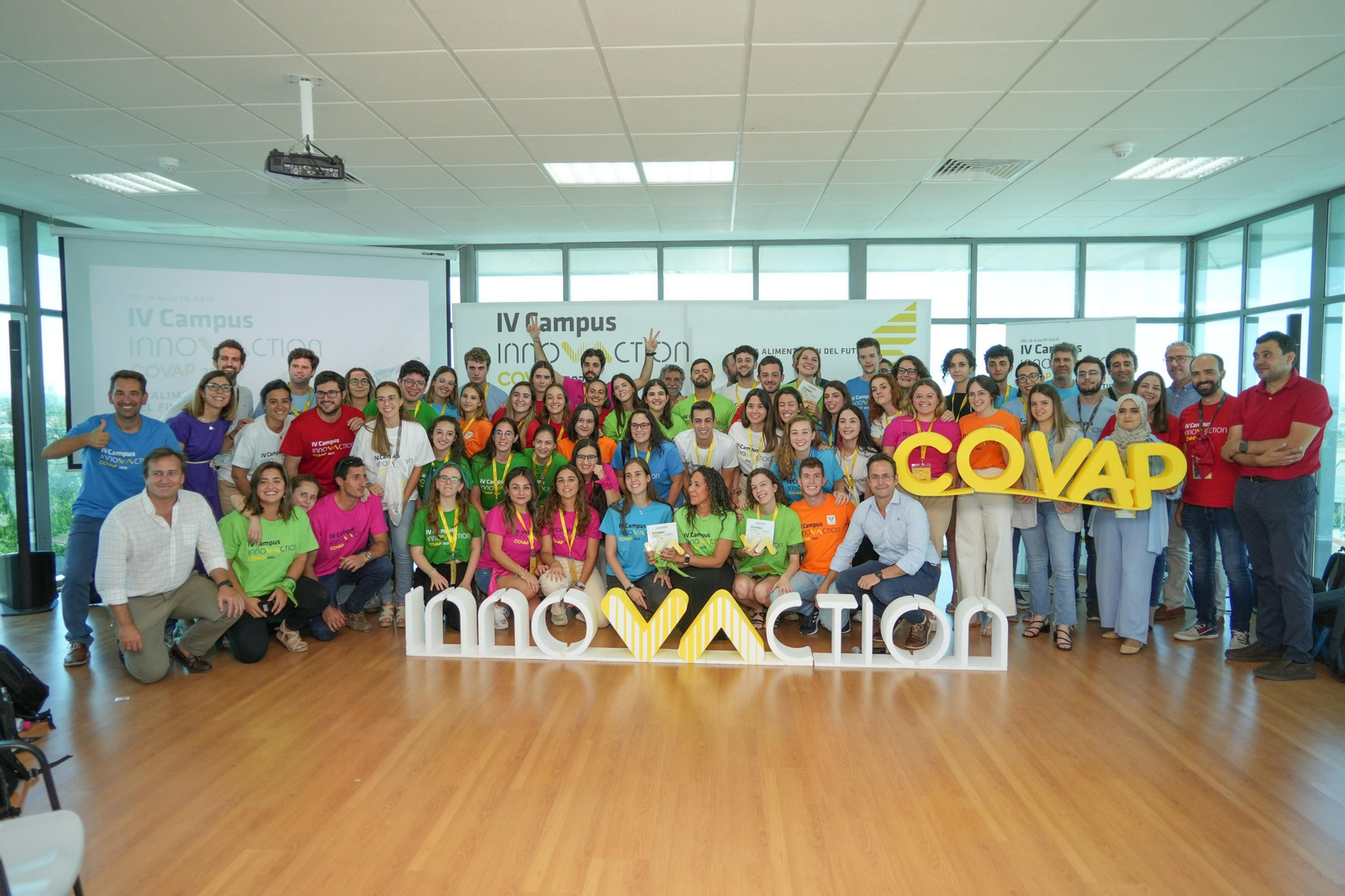 Foto de familia del Campus.