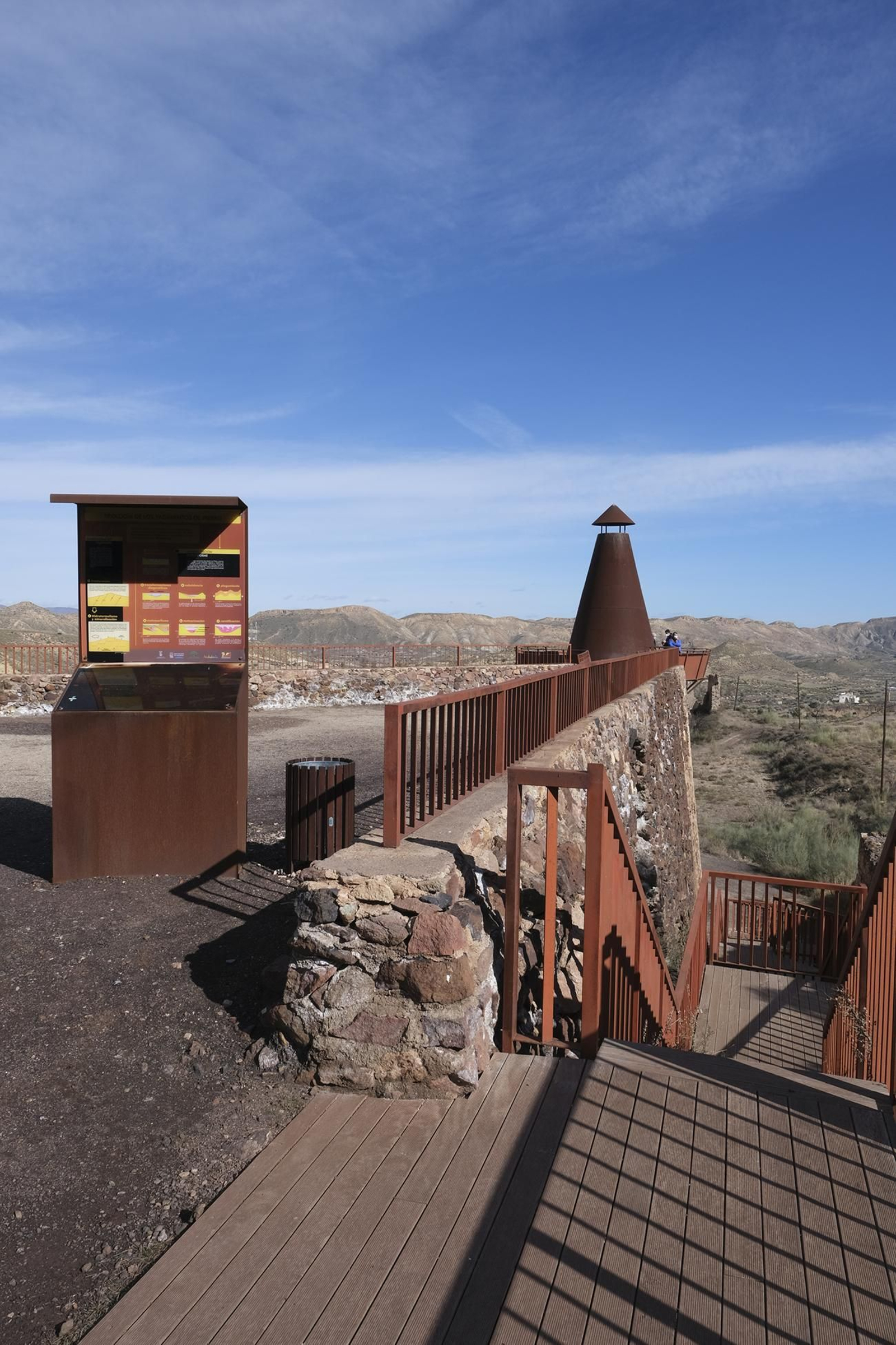 Fotogalería hornos de calcinación en Lucainena de las Torres.  Almería
