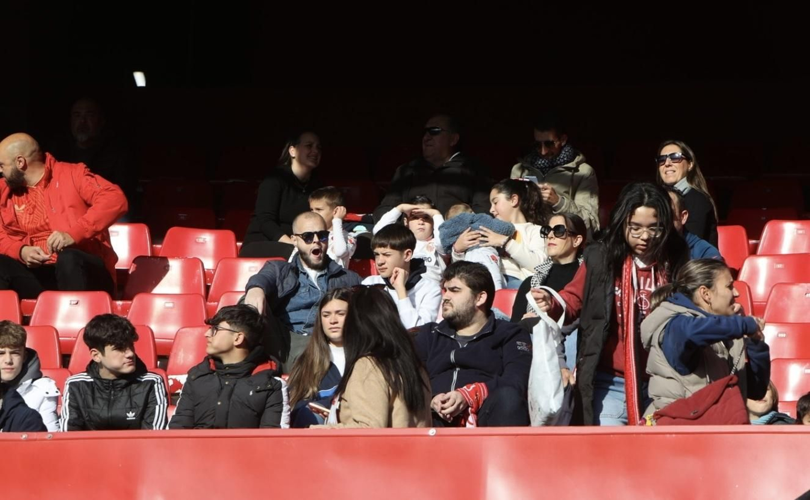 Búscate en el entrenamiento del Sevilla