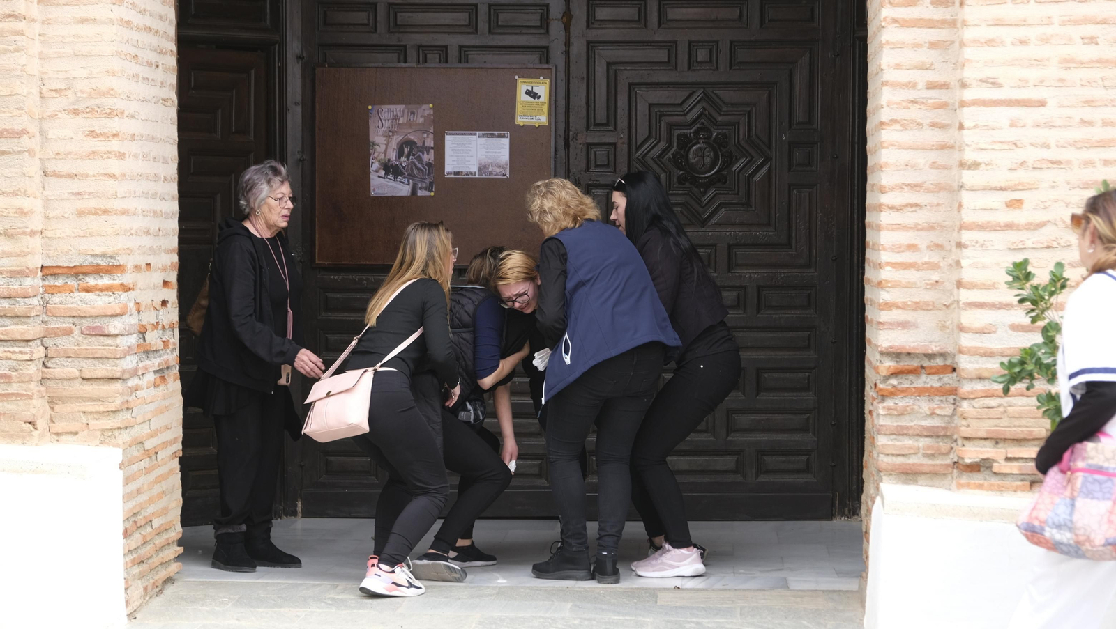 Funeral del crimen vicario de las dos niñas, en Abla