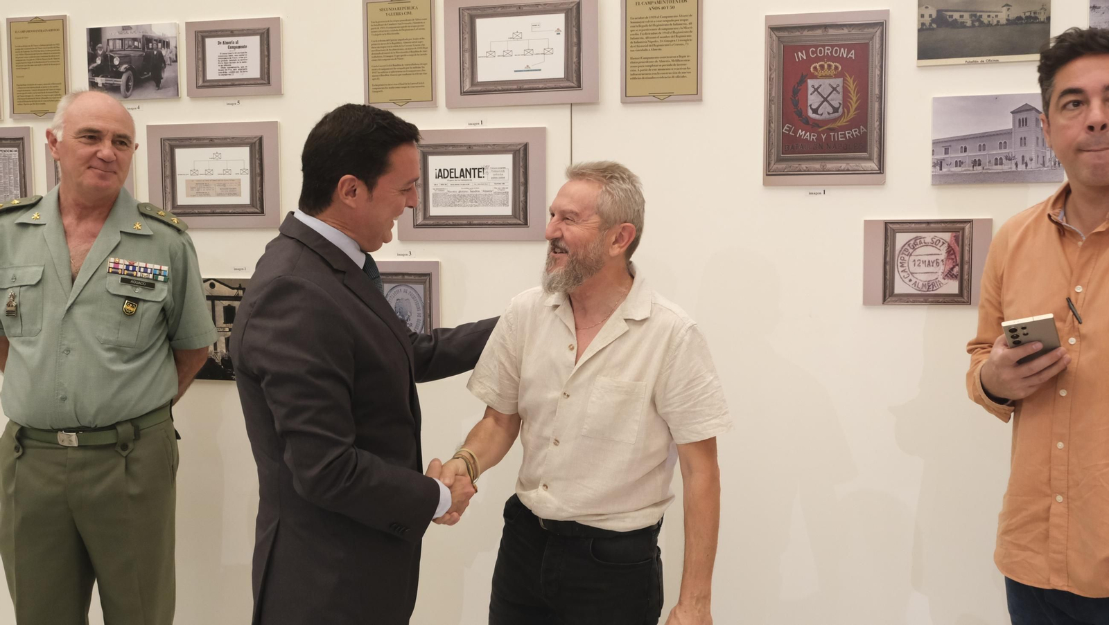 Imágenes del centenario de la Base del Ejército de Tierra "Álvarez de Sotomayor"