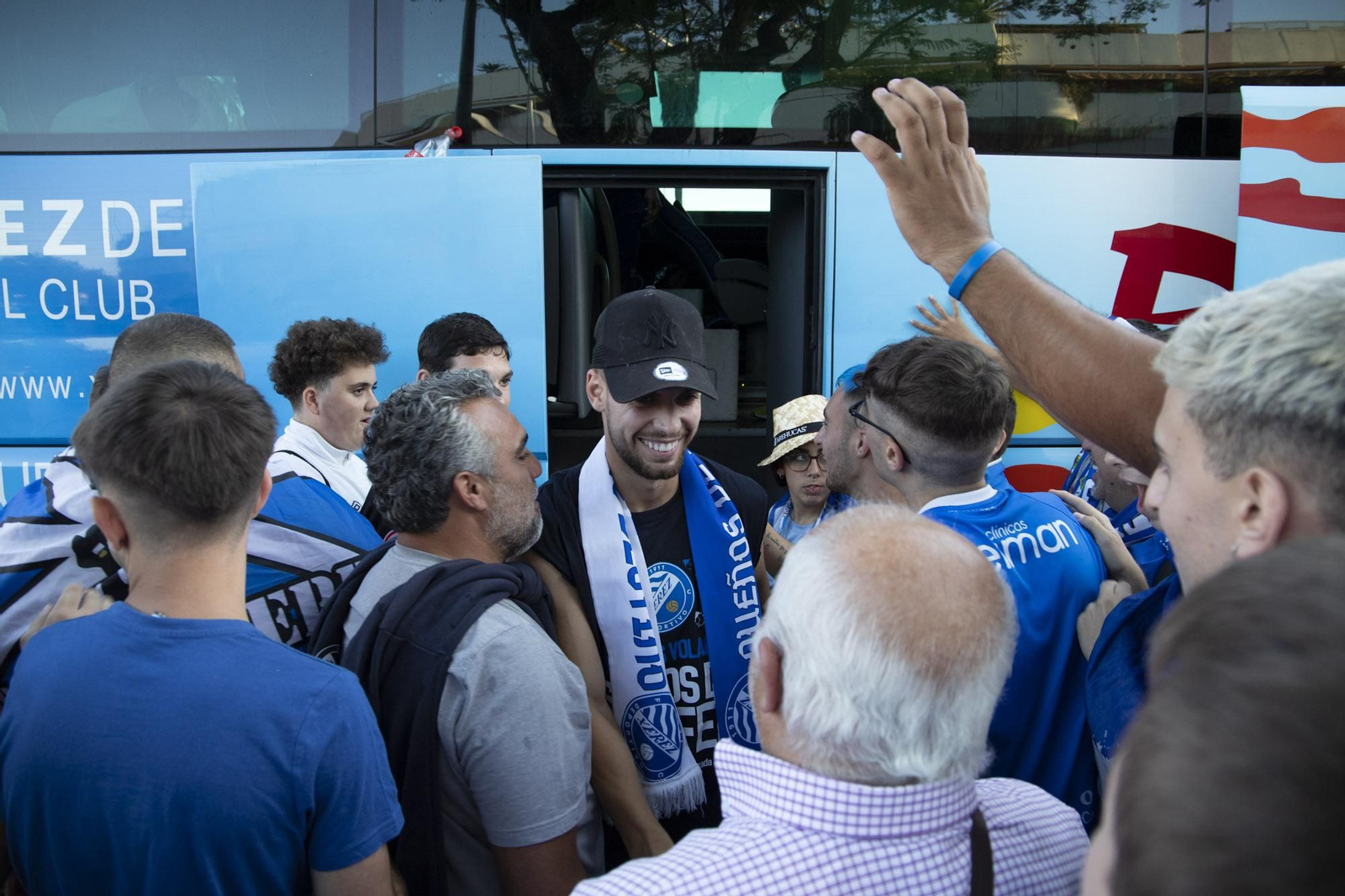Así ha recibido la afición del Xerez DFC al equipo tras el ascenso