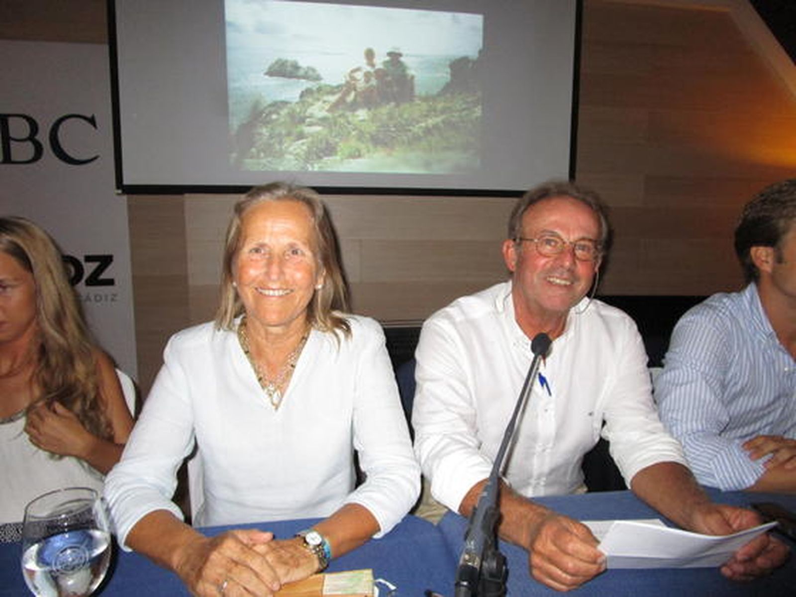 Los protagonistas del libro, Miryam Soto y Antonio Díez Romero-Valdespino.

Foto: Ignacio Casas de Ciria