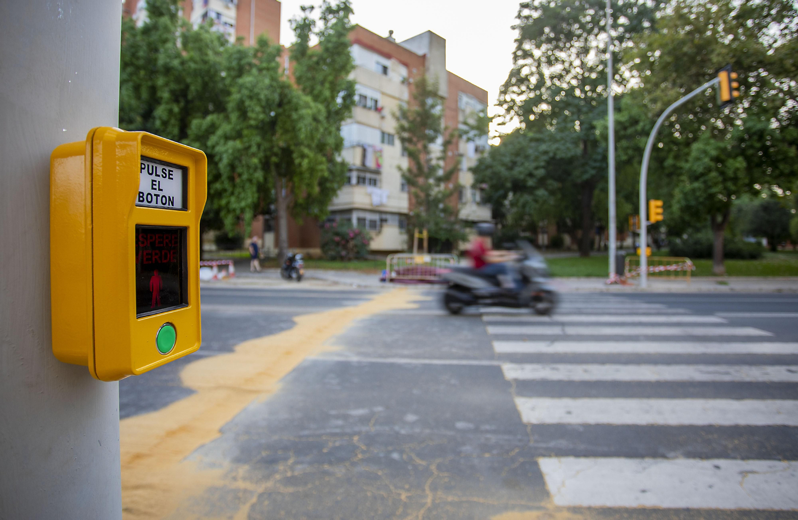 Semáforo en la avenida Santa Marta.