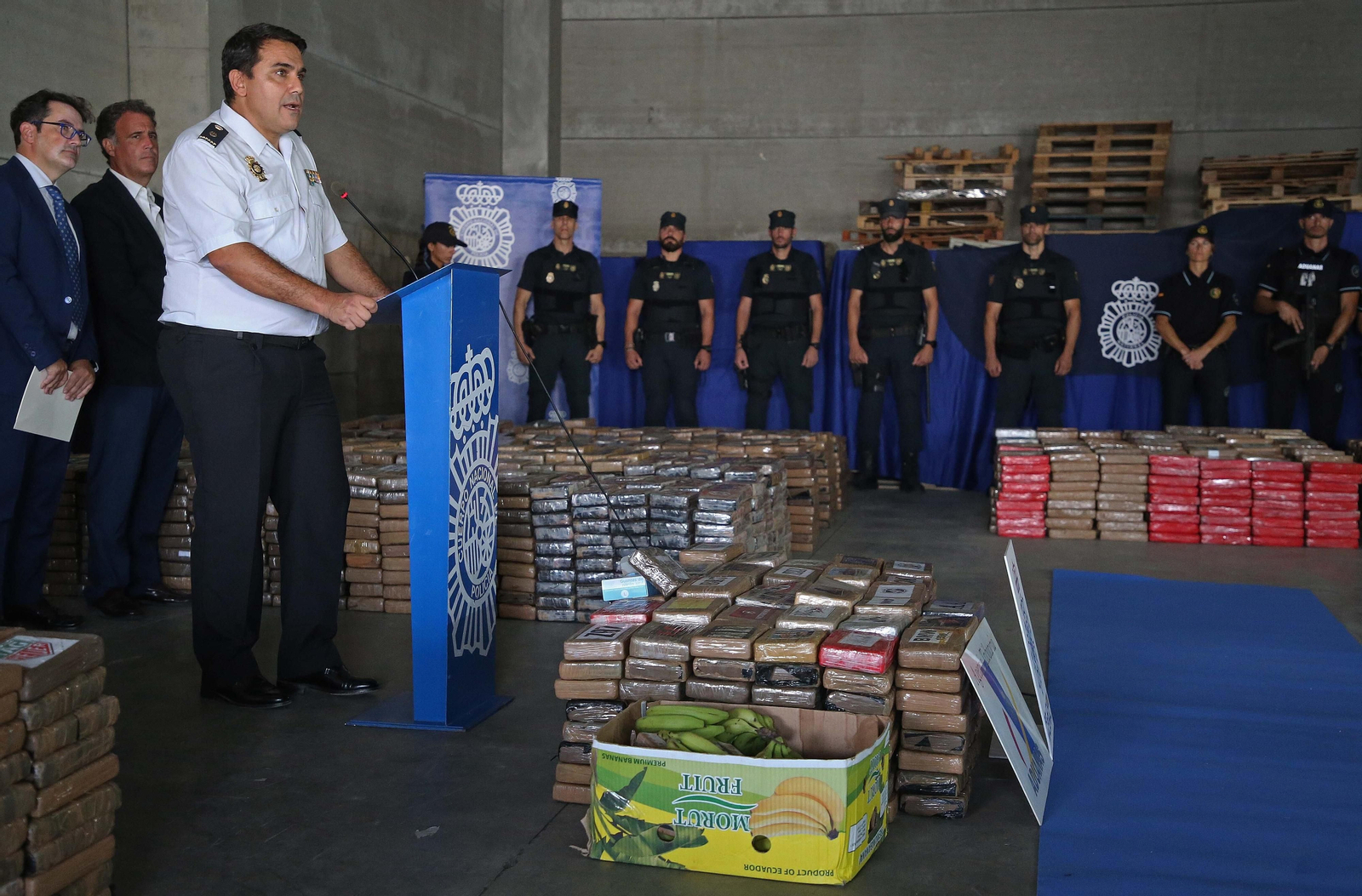 Fotos del mayor alijo de cocaína de la historia de España intervenido en Algeciras