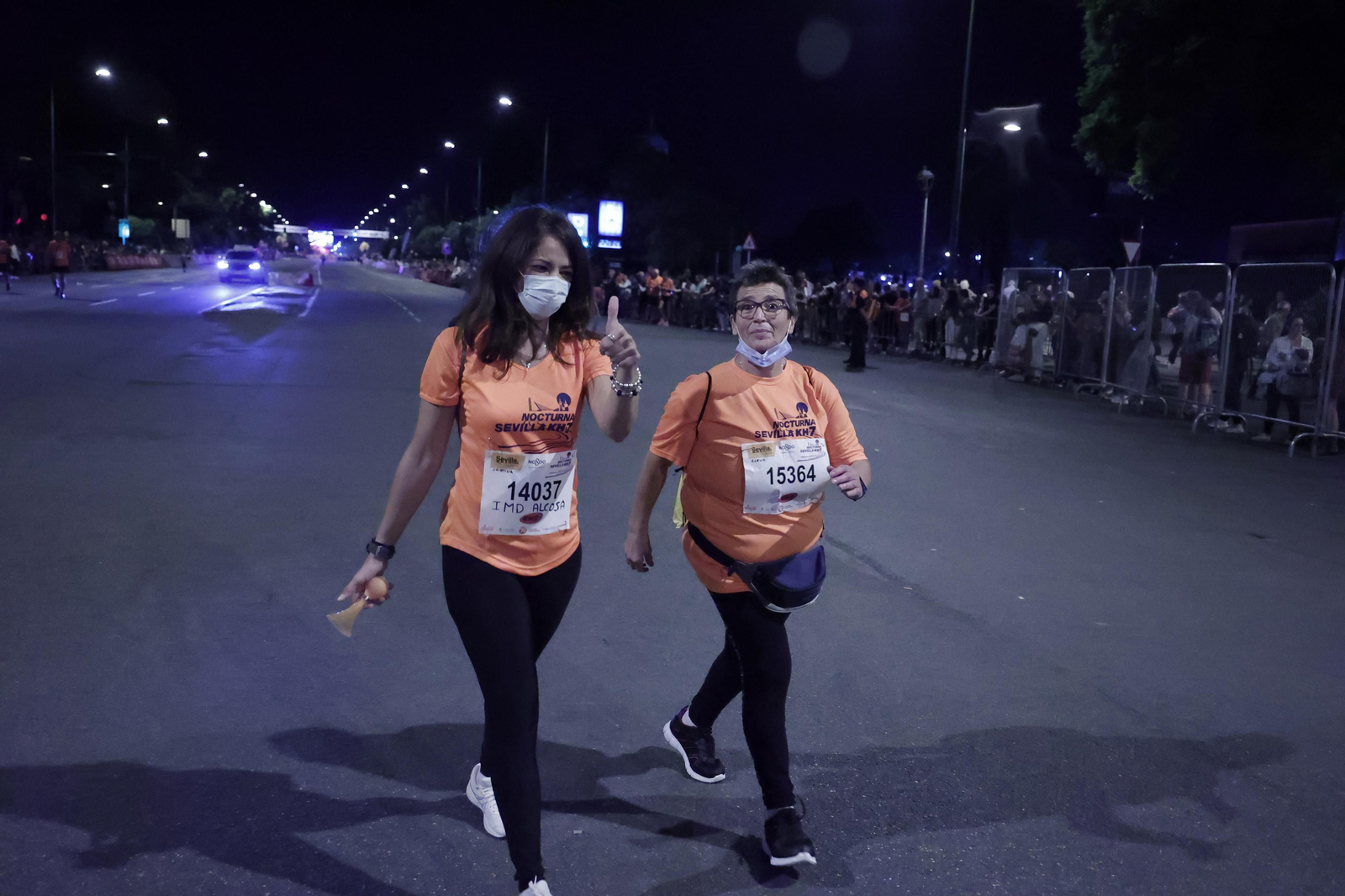 Búscate en la Carrera Nocturna de Sevilla (8)
