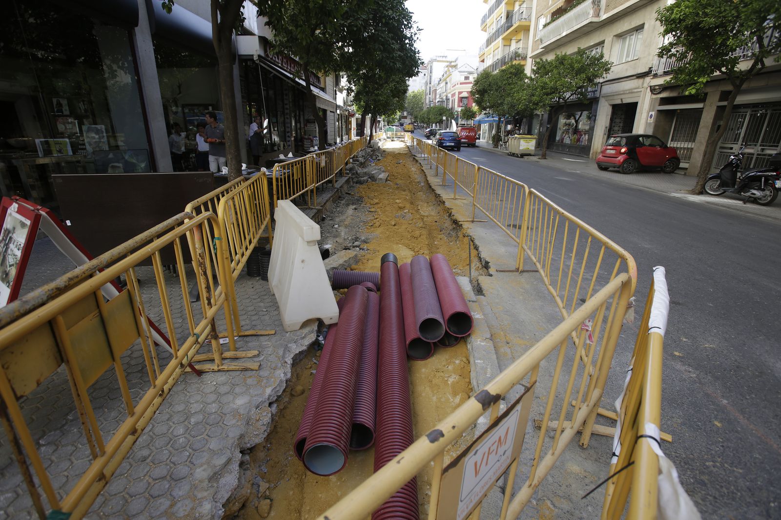Obras en la calle Canalejas y Cristo del Calvario. Eliminación de aparcamientos