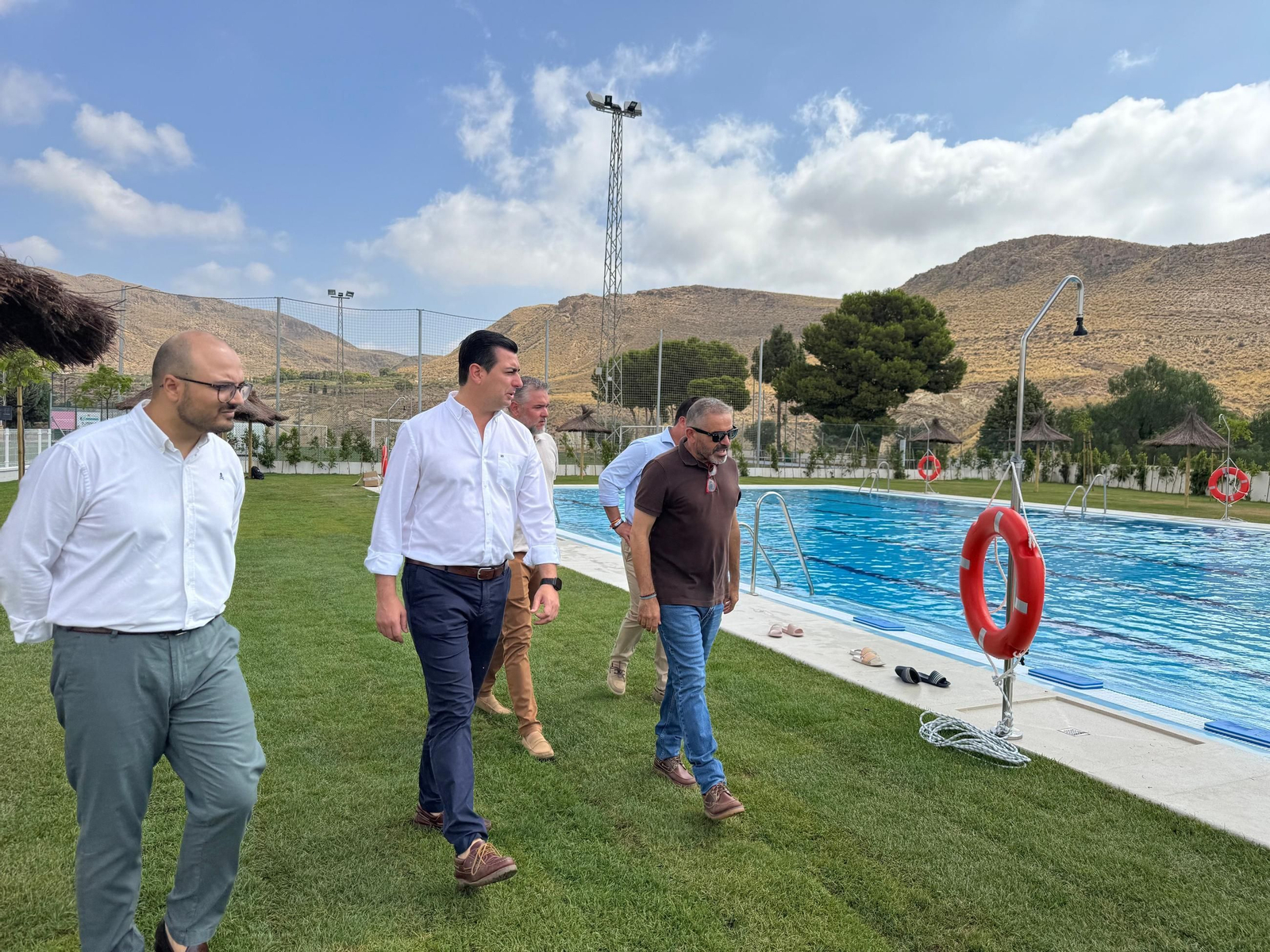 Visita a la piscina.
