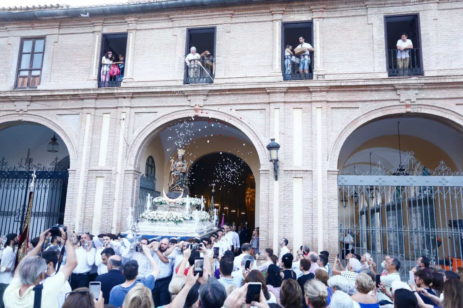 El traslado de la Virgen de la Victoria a la Catedral, en fotos