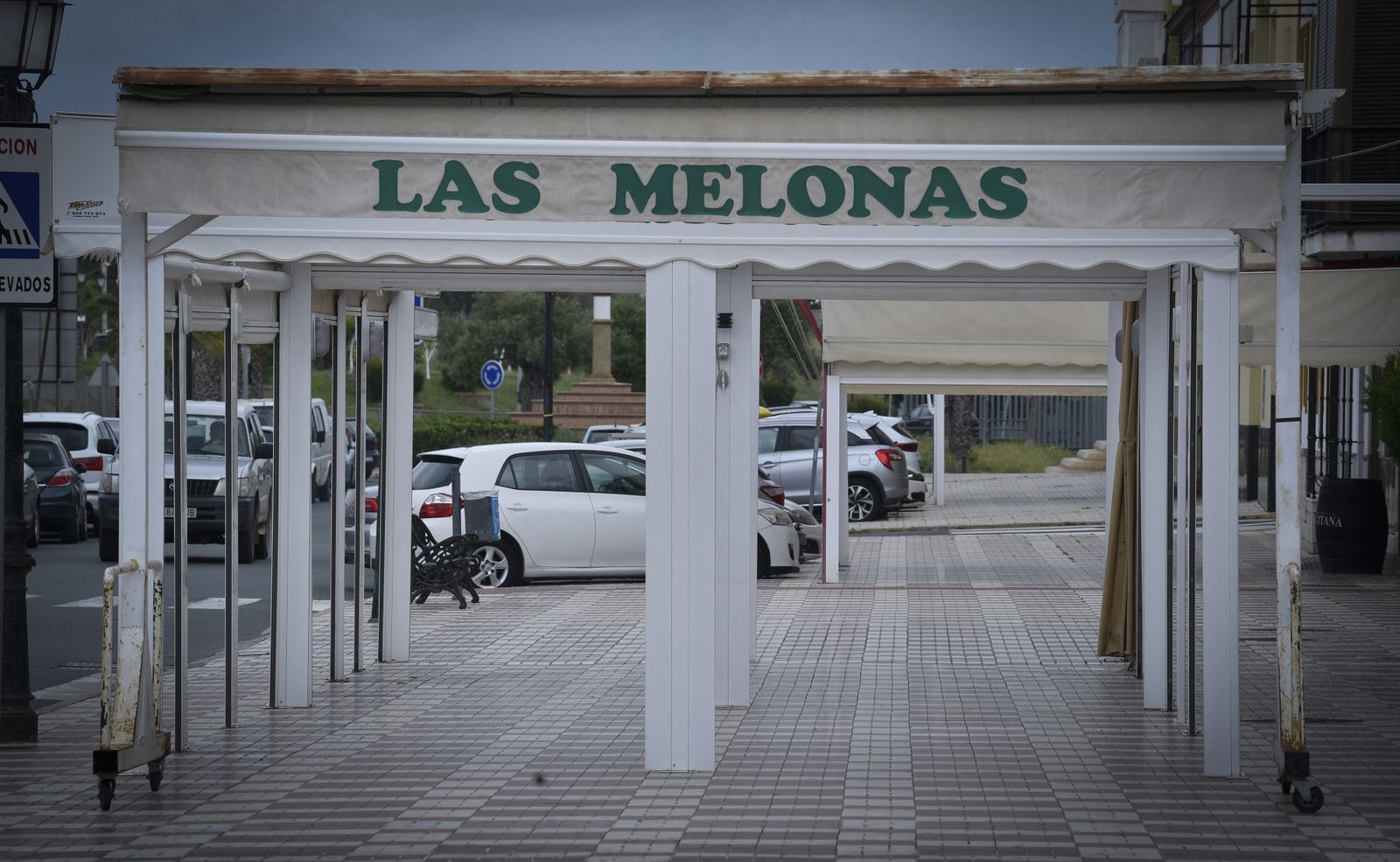 La resistencia en las calles de Sevilla Este y La puebla del Río: corazón de Sevilla y puerta de Doñana