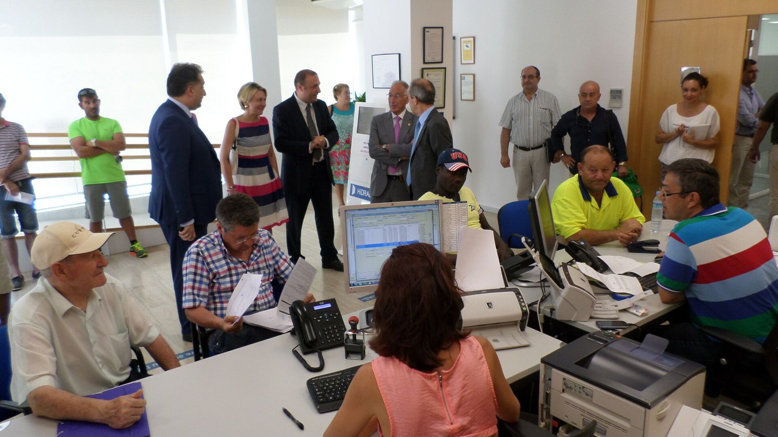 Imagen de archivo de las oficinas de atención al cliente de Hidralia en Roquetas.