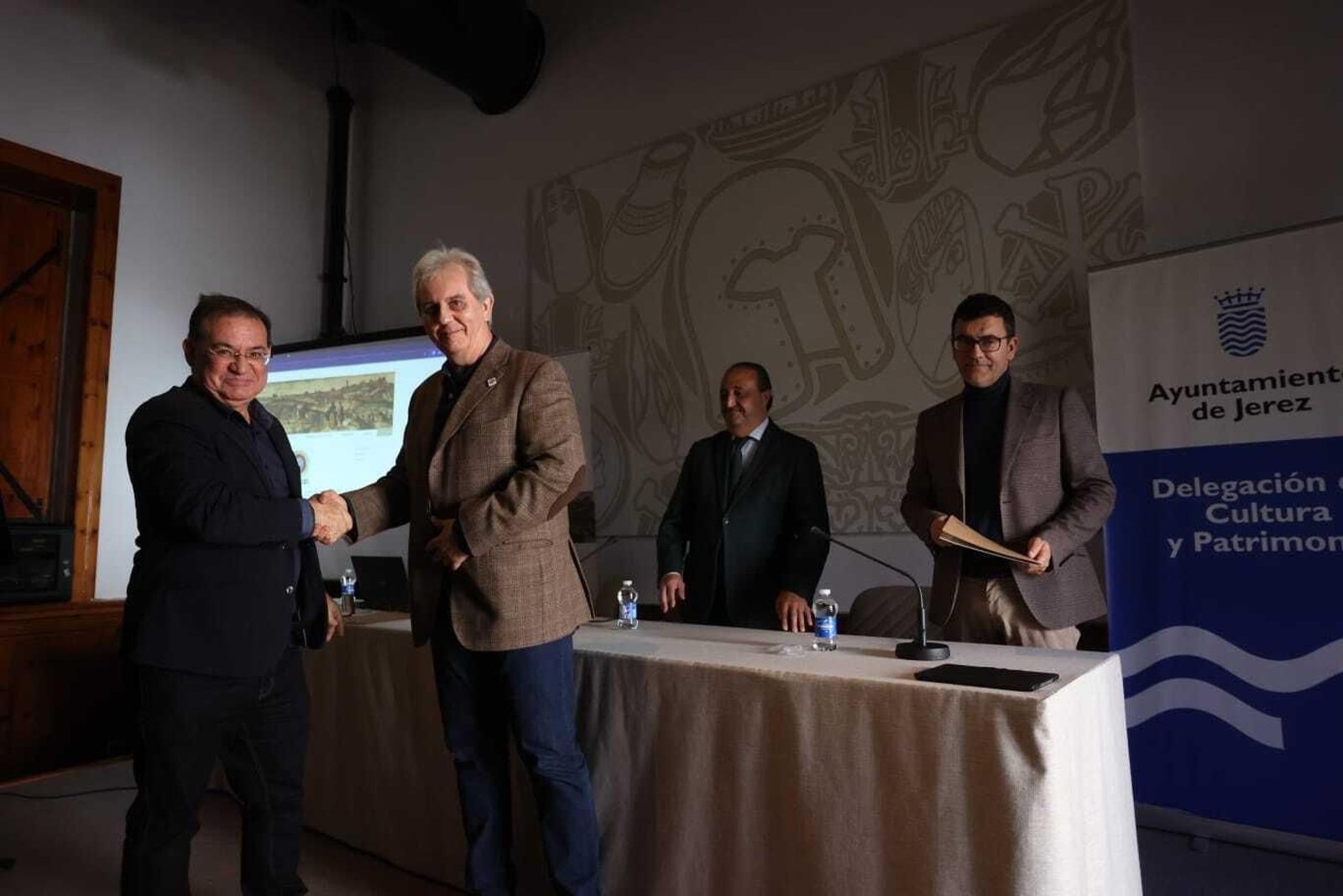 El Centro de Estudios Históricos Jerezanos (CEHJ) recibe a sus nuevos miembros