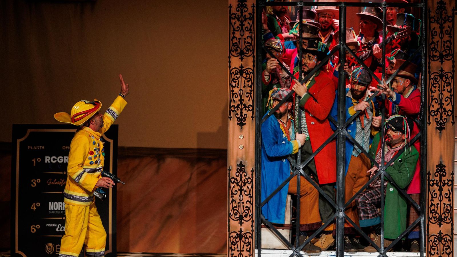 Búscate entre las mejores imágenes de la cuarta sesión semifinal del COAC 2025