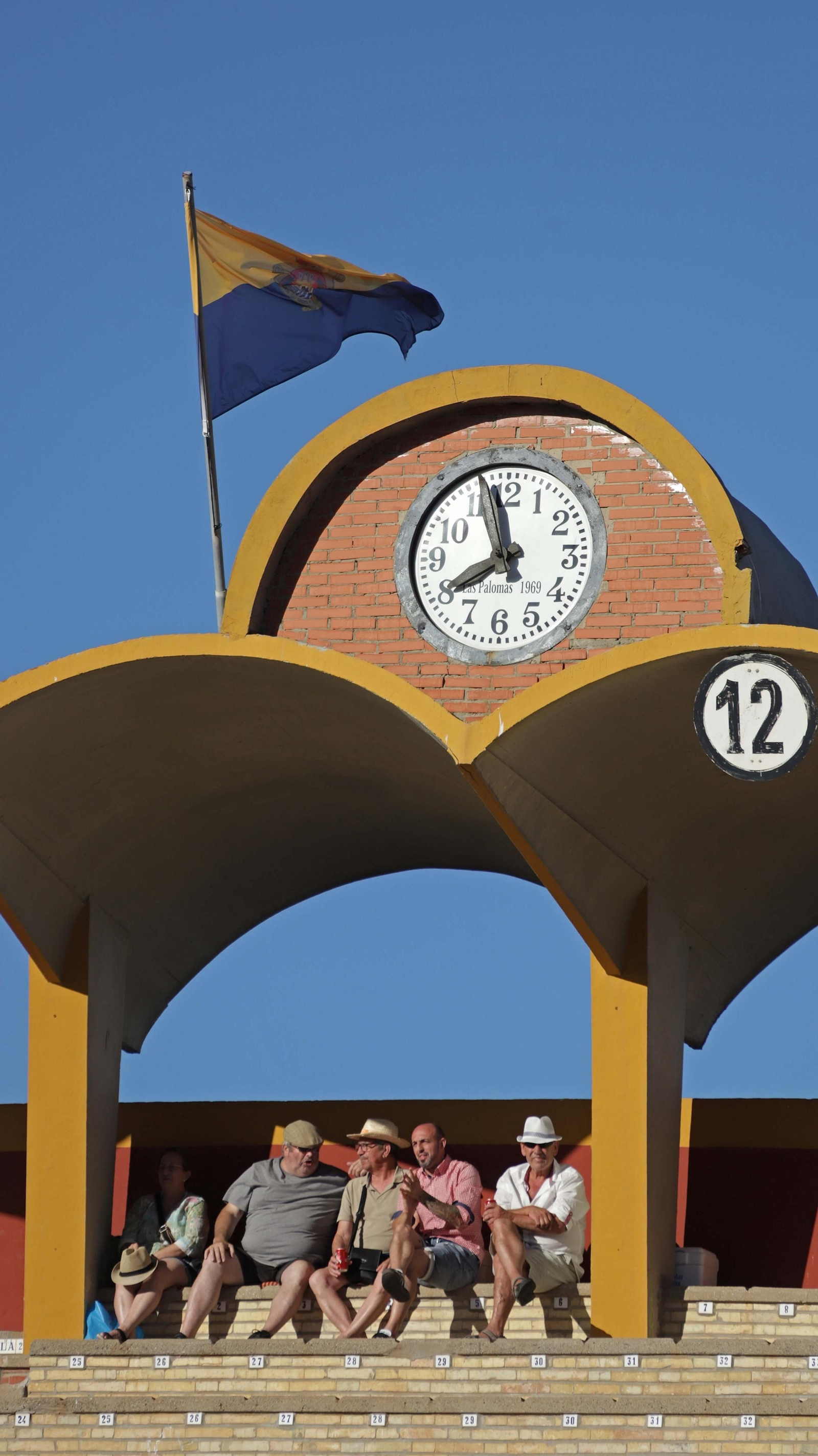 Ambiente en la corrida del viernes de la Feria Taurina de Algeciras