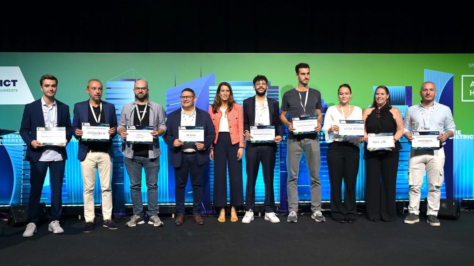 Ganadores y finalistas del PropTech Startup Forum 2024 Ganadores y finalistas del PropTech Startup Forum 2024