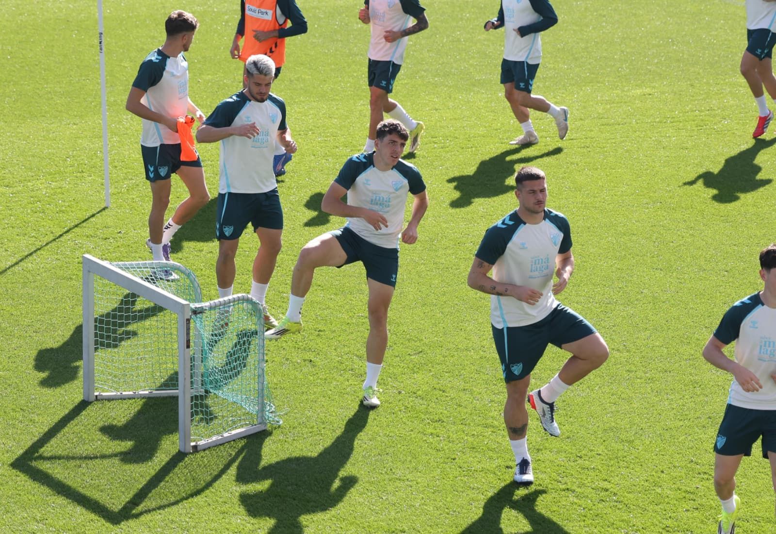 Funes, con fiebre y mascarilla pero al pie del cañón