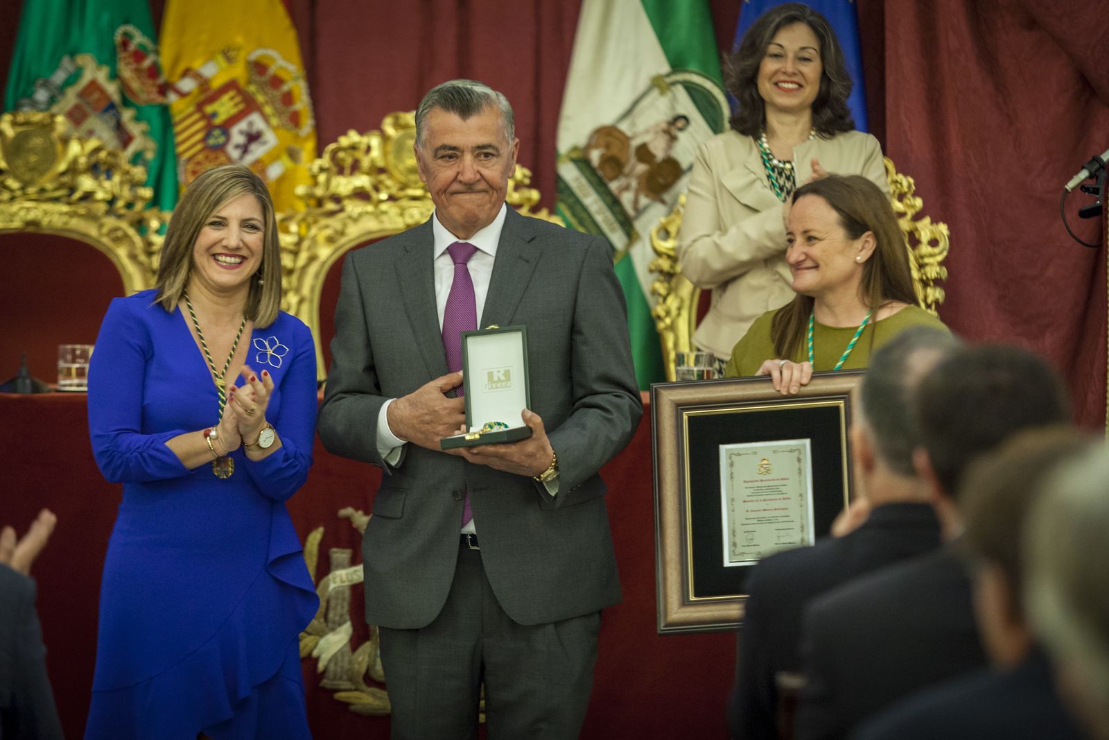 Imágenes de la entrega de la Medallas de la provincia