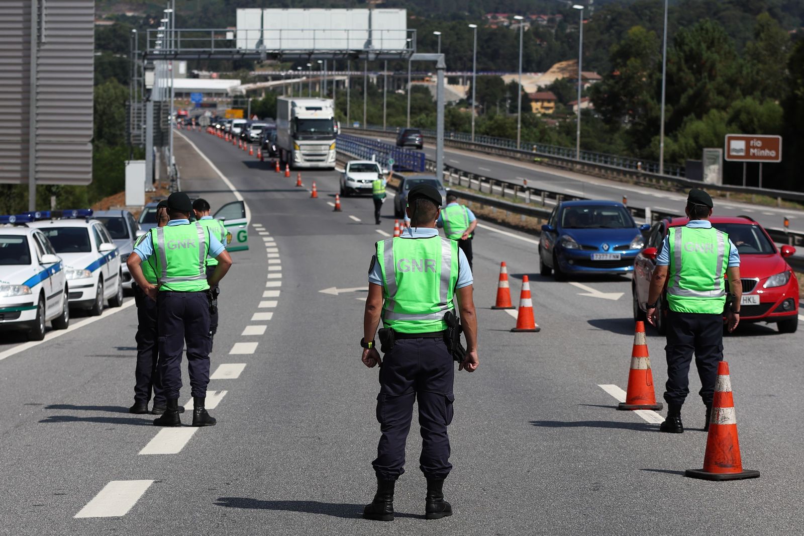 Controles en la frontera entre España y Portugal