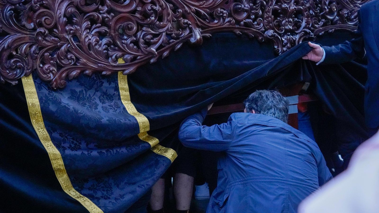 Viernes Santo: Imágenes de la procesión del Santo Entierro