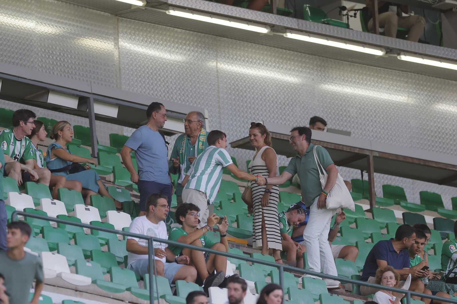 Búscate en las fotos del Betis-Atlético de Madrid