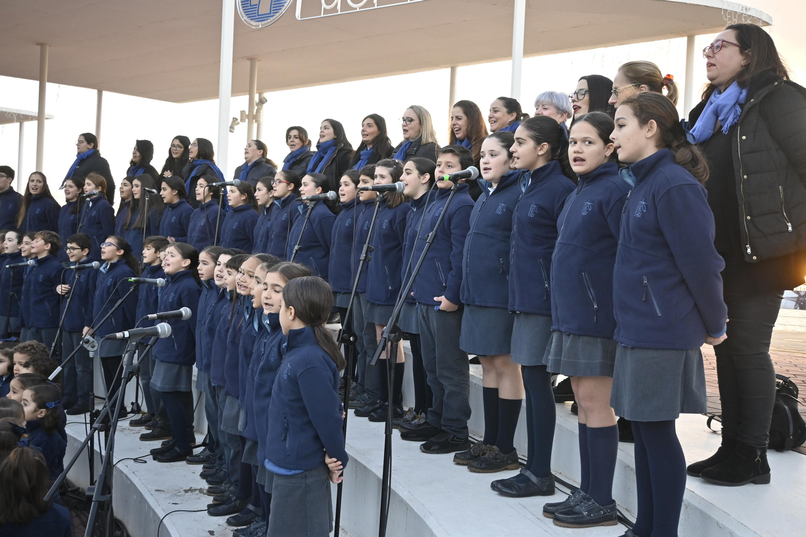 Alumbrado del Puerto de Huelva, en imágenes