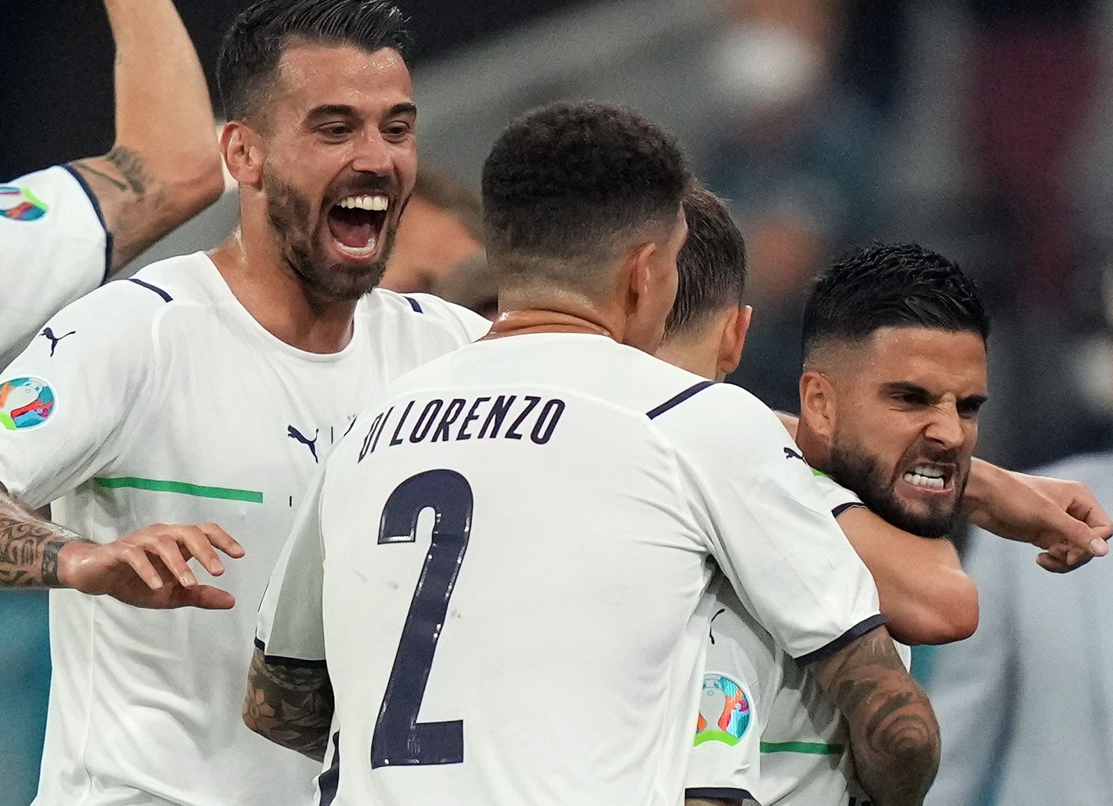 El italiano Lorenzo Insigne celebra su gol frente a Bélgica en el minuto 44 de cuartos de la Eurocopa.
