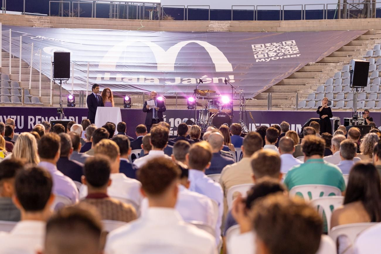 El Real Jaén promociona el deporte y sus valores en su I Gala Provincial