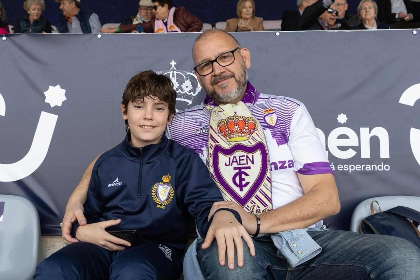 Los detalles del derbi Real Jaén- Atlético Porcuna, en imágenes