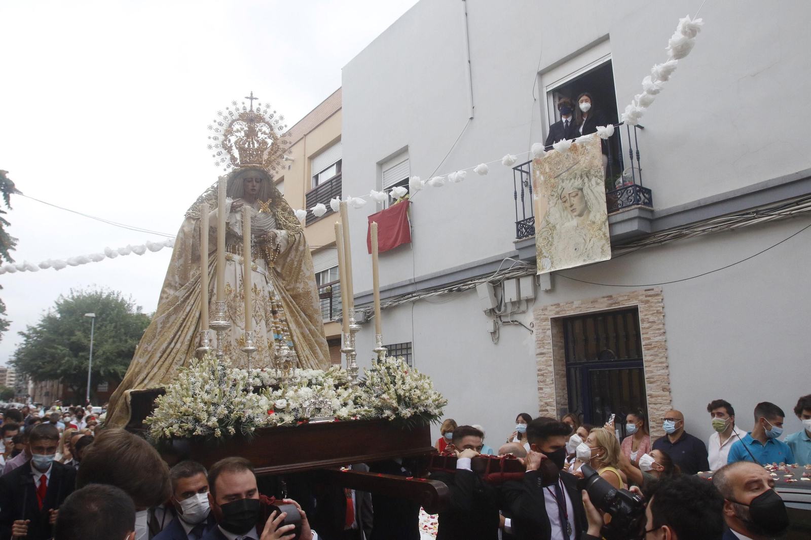 El rosario de la aurora de la Virgen de la Estrella, en imágenes