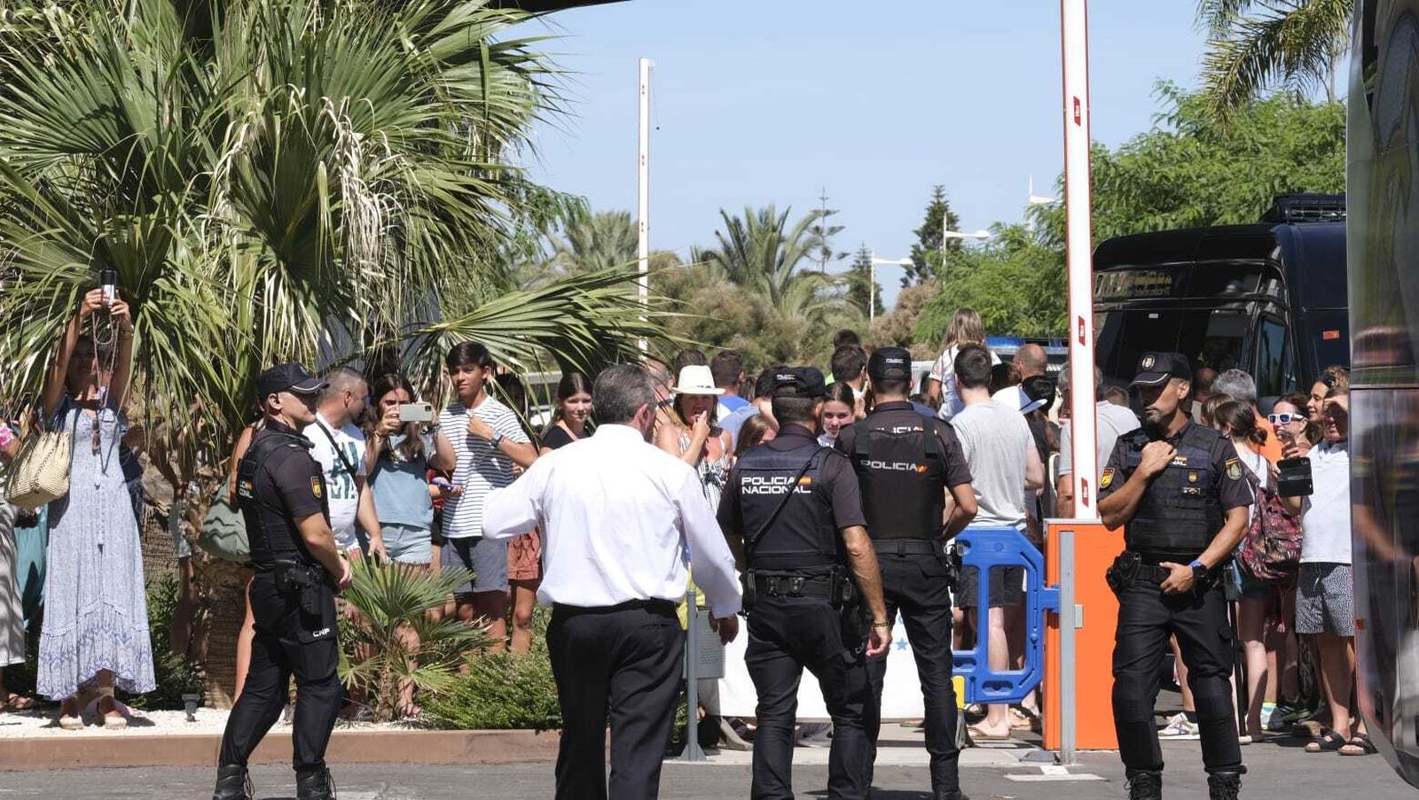 La llegada del Real Madrid a Almería en imágenes