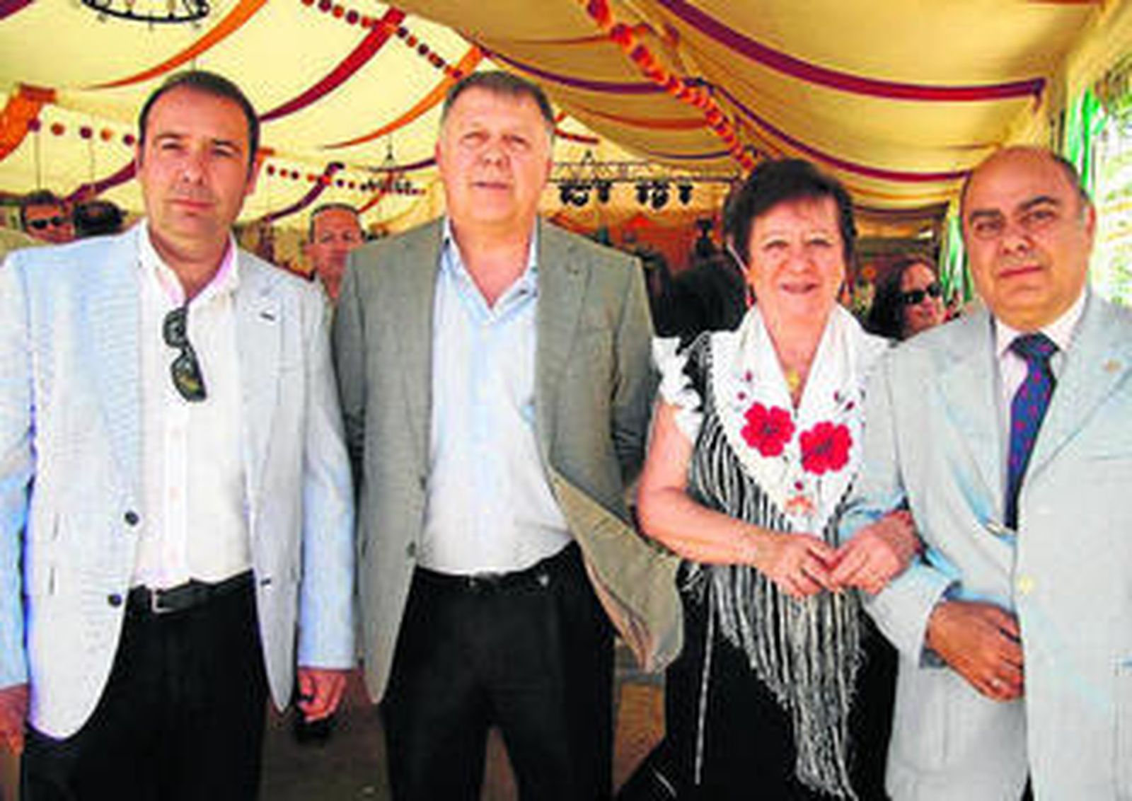 Antonio Díaz Aguilar, Ángel Reina, Pepita Salvador y Fernando Castelló.